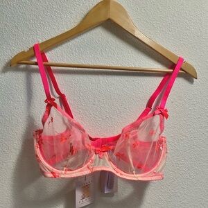 NWT Savage Fenty Embroidered Sheer Pink Bow Bra
